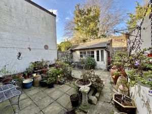 Photo 12- click for photo gallery